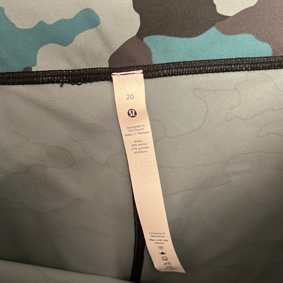 NWOT / Lululemon Wunder Under High-Rise Tight 25" - Picture 3 of 8